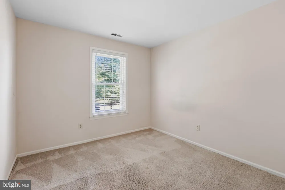 841 WESTFIELD DRIVE Cinnaminson, NJ 08077