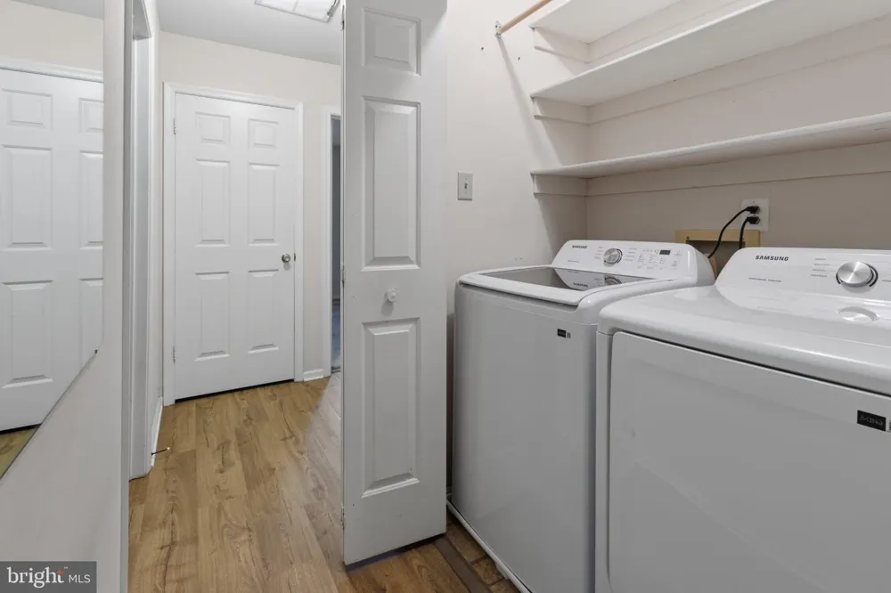 841 WESTFIELD DRIVE Cinnaminson, NJ 08077