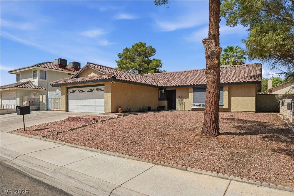 6436 Beechcrest Road Las Vegas, NV 89108