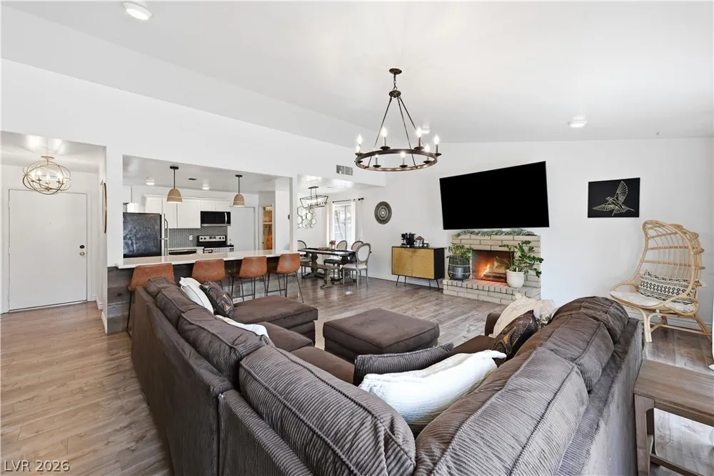 6436 Beechcrest Road Las Vegas, NV 89108