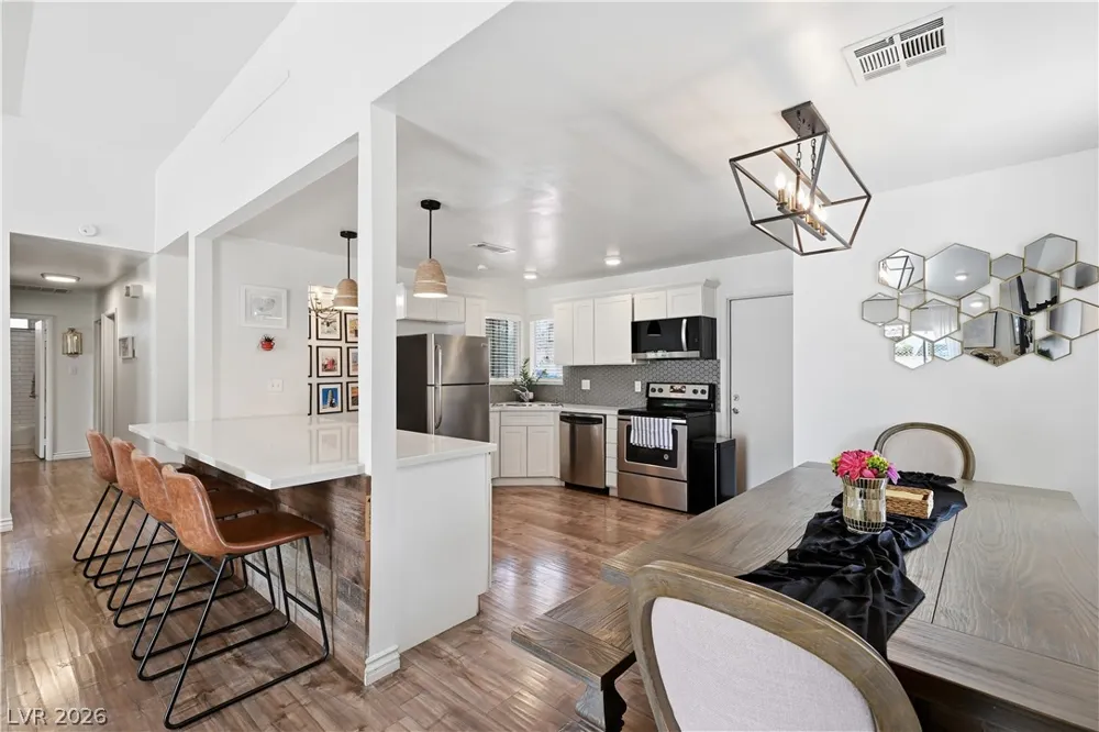 6436 Beechcrest Road Las Vegas, NV 89108