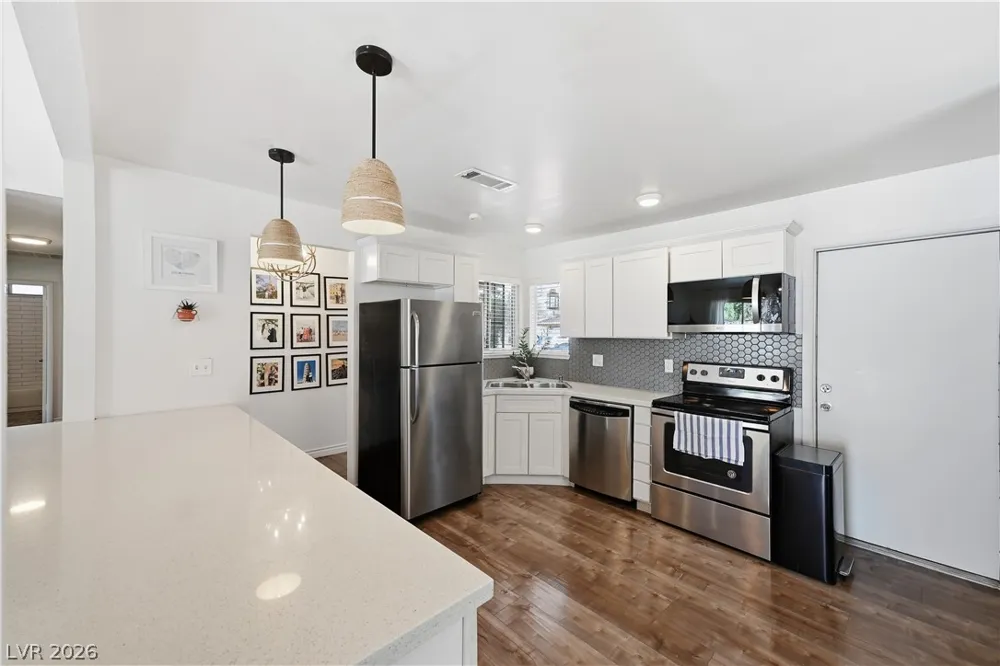 6436 Beechcrest Road Las Vegas, NV 89108