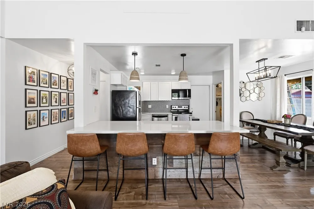 6436 Beechcrest Road Las Vegas, NV 89108