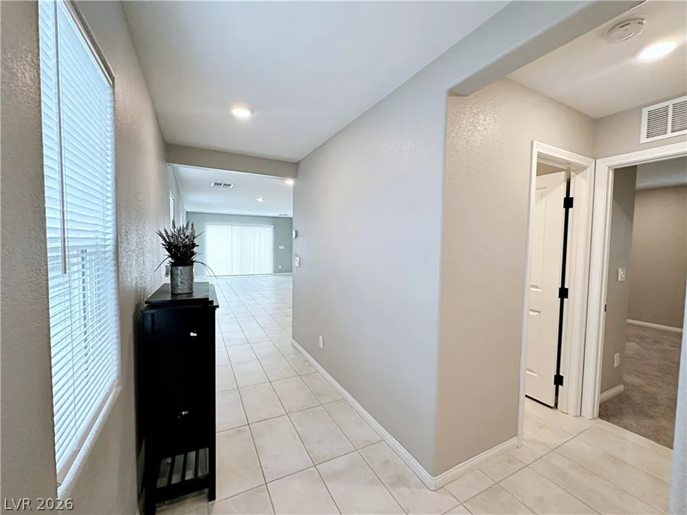 7003 Wildhorse Creek Street North Las Vegas, NV 89086