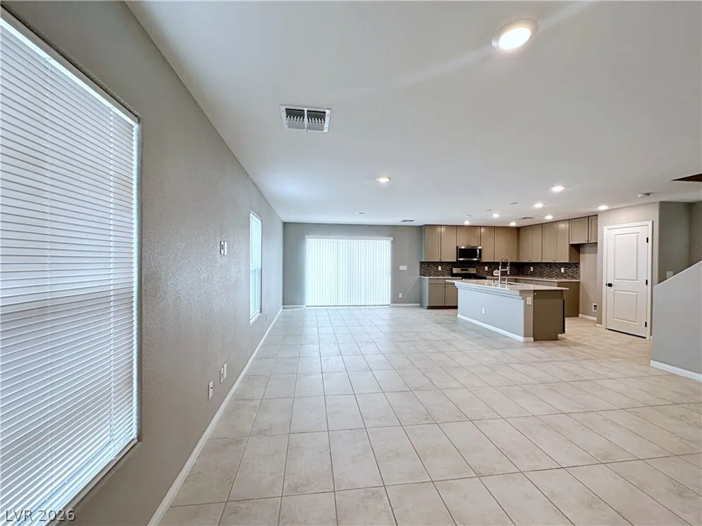 7003 Wildhorse Creek Street North Las Vegas, NV 89086