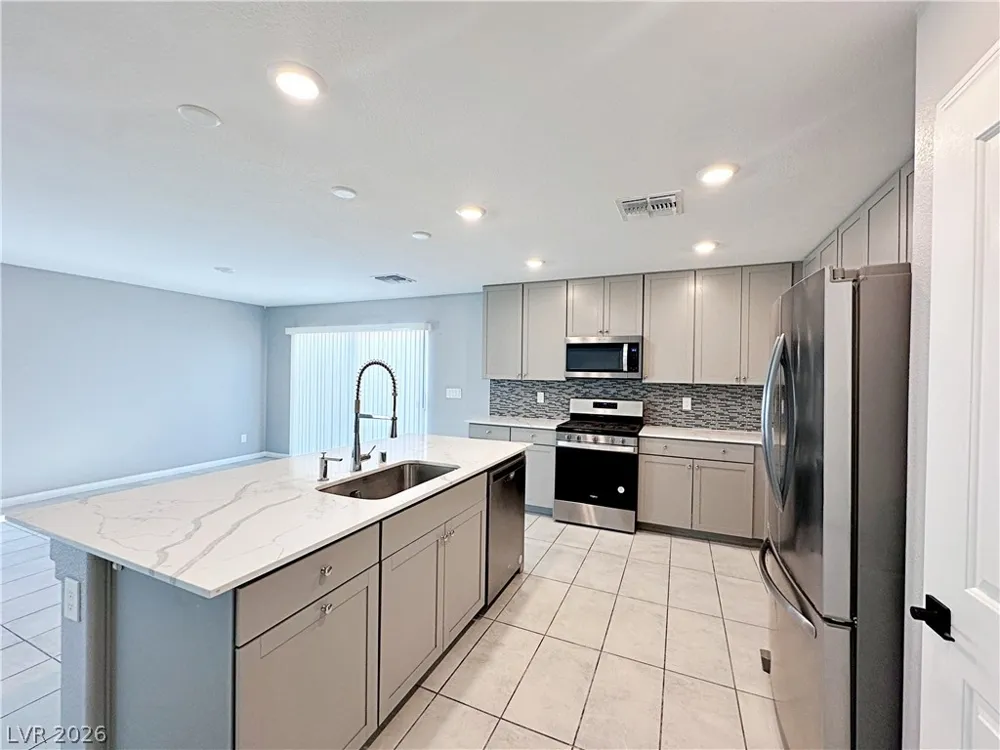 7003 Wildhorse Creek Street North Las Vegas, NV 89086