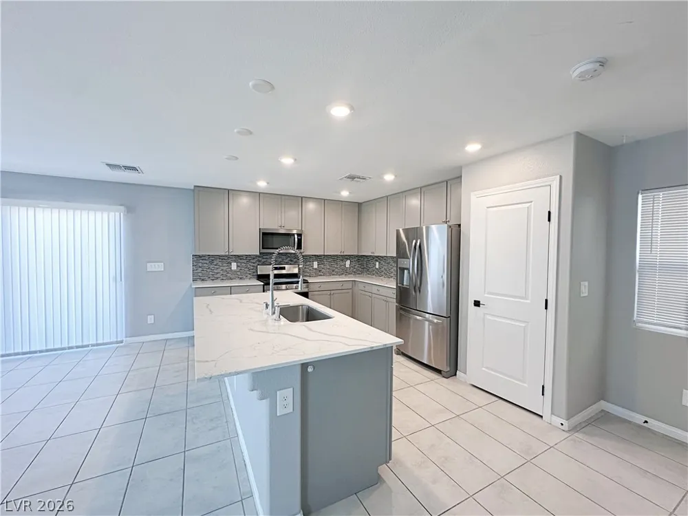 7003 Wildhorse Creek Street North Las Vegas, NV 89086