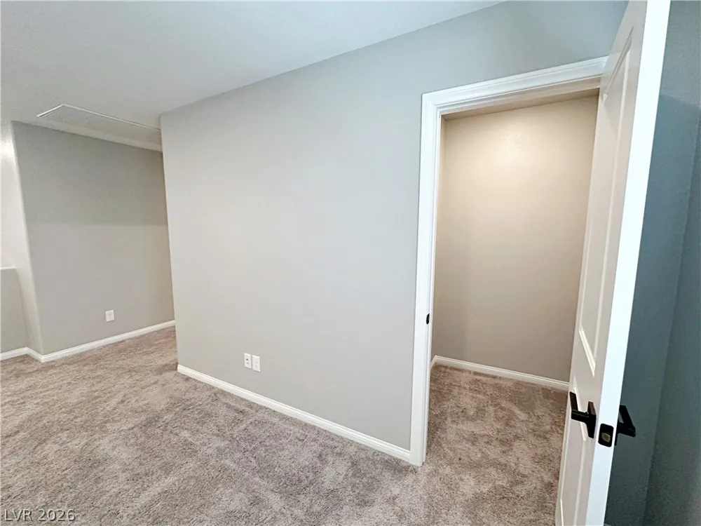7003 Wildhorse Creek Street North Las Vegas, NV 89086