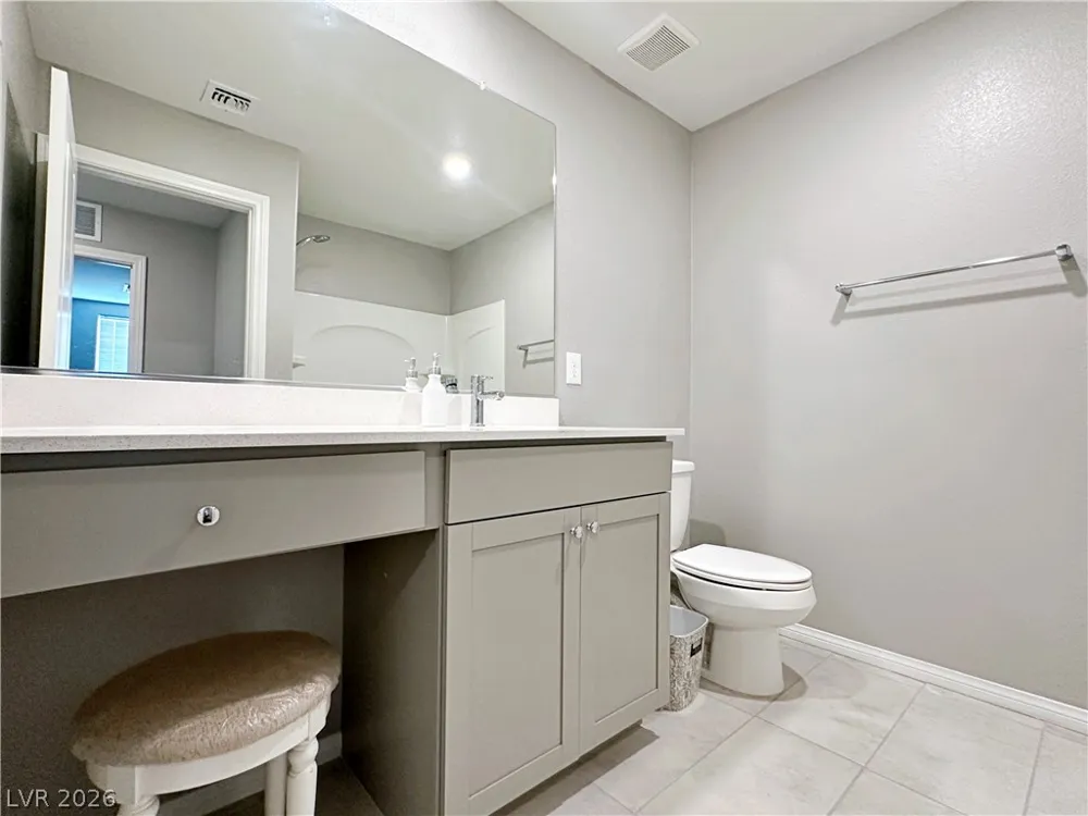 7003 Wildhorse Creek Street North Las Vegas, NV 89086