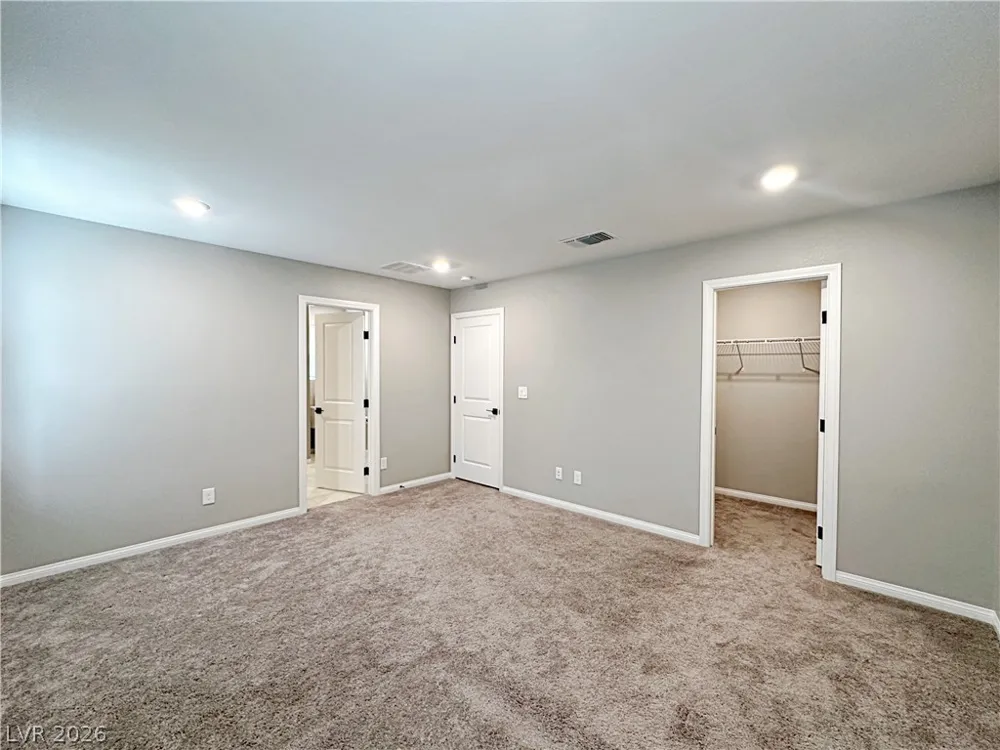 7003 Wildhorse Creek Street North Las Vegas, NV 89086