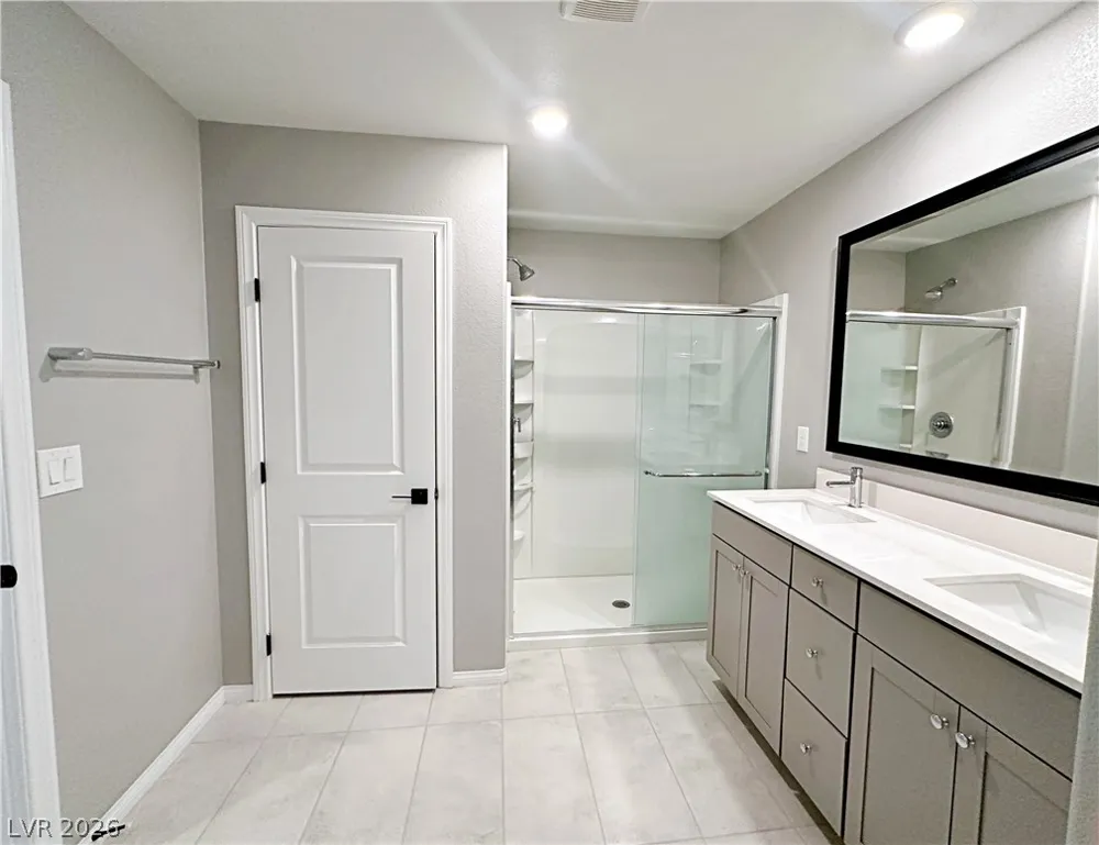 7003 Wildhorse Creek Street North Las Vegas, NV 89086