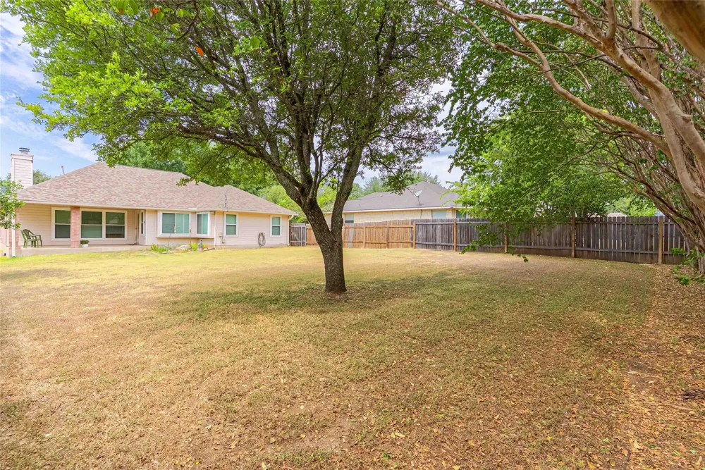 1106 Willow Creek Drive Leander, TX 78641