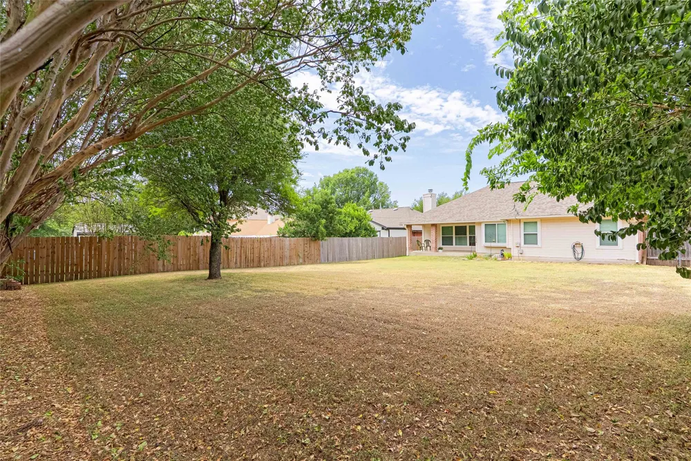 1106 Willow Creek Drive Leander, TX 78641