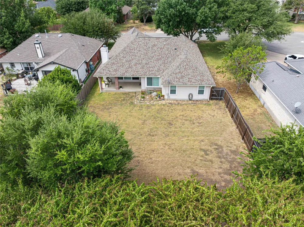 1106 Willow Creek Drive Leander, TX 78641