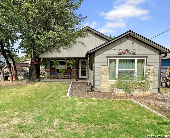 1463 RAMBLE HLS Canyon Lake, TX 78133