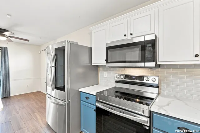 11930 BARKSTON DR San Antonio, TX 78253