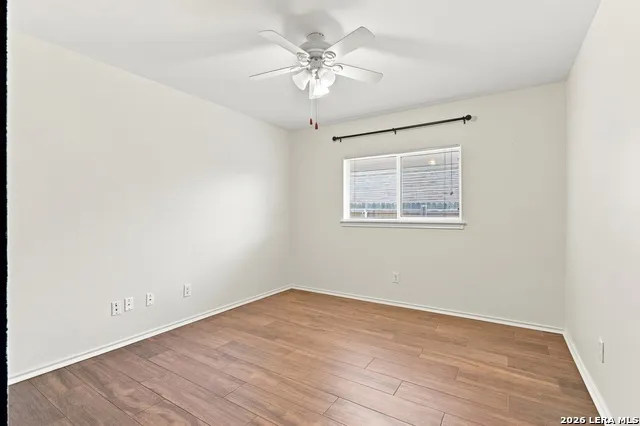 11930 BARKSTON DR San Antonio, TX 78253