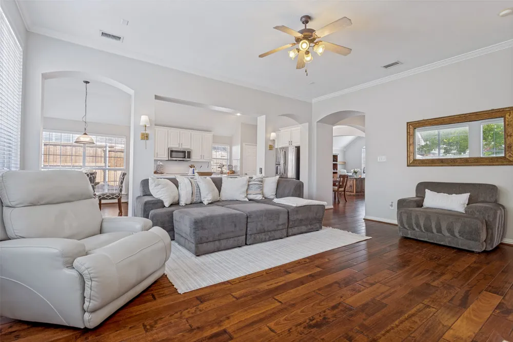 6119 Laurel Crest Lane Sachse, TX 75048