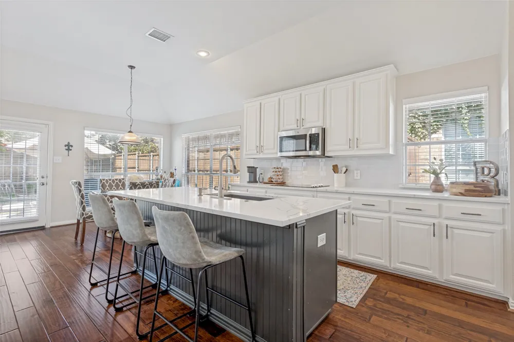 6119 Laurel Crest Lane Sachse, TX 75048
