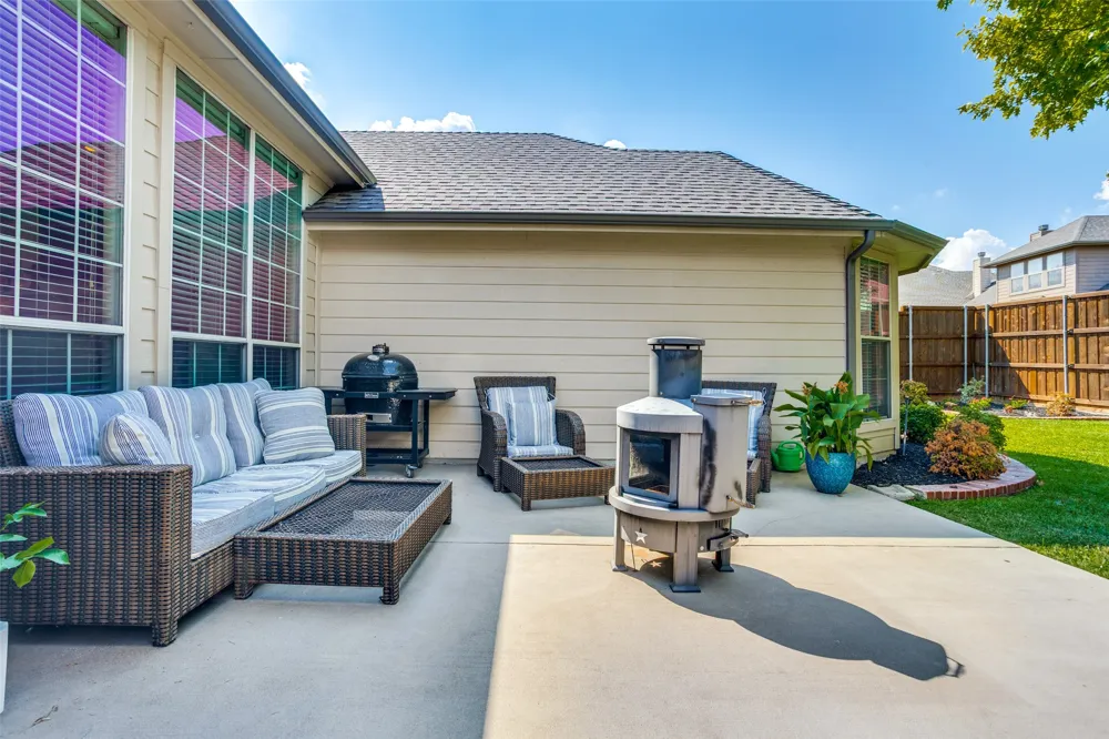 6119 Laurel Crest Lane Sachse, TX 75048
