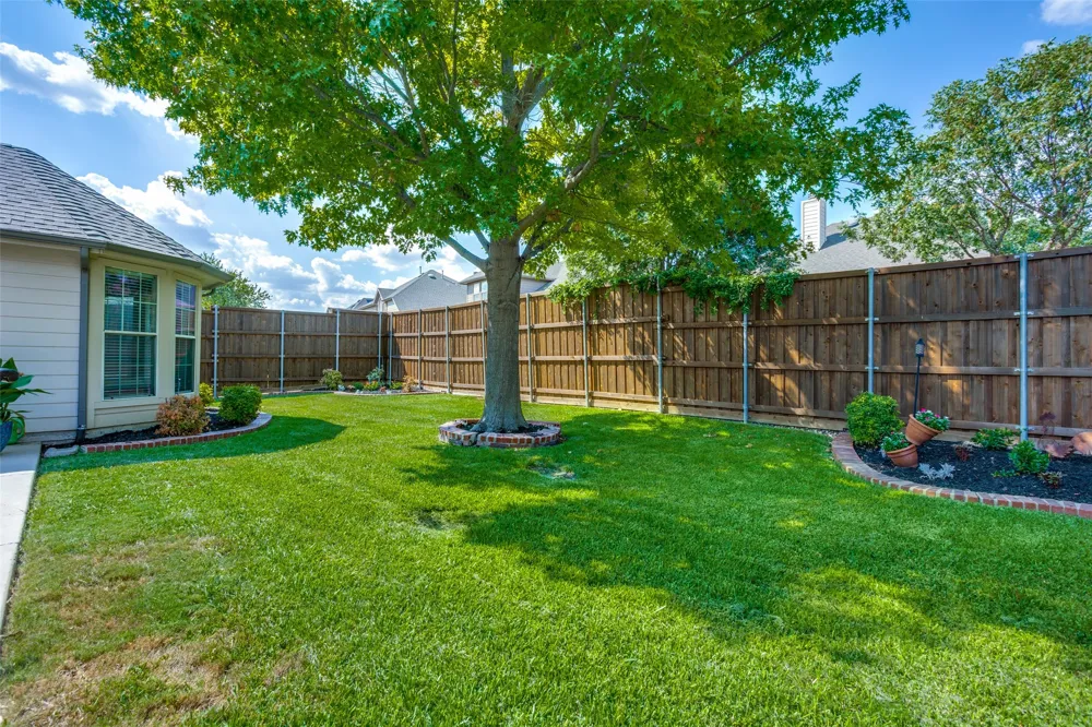 6119 Laurel Crest Lane Sachse, TX 75048