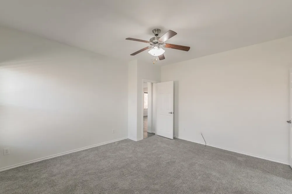 2840 Candace Drive Grand Prairie, TX 75051