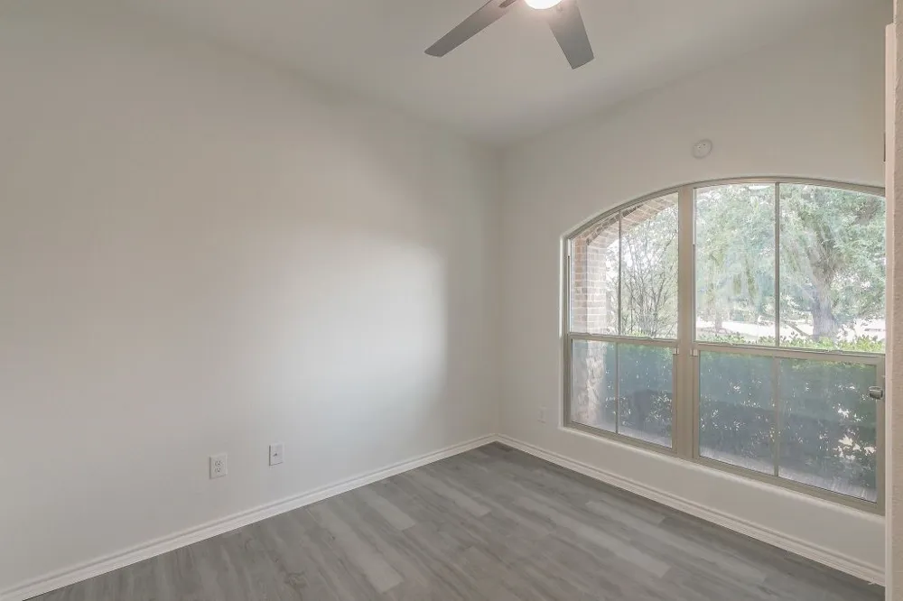 2840 Candace Drive Grand Prairie, TX 75051