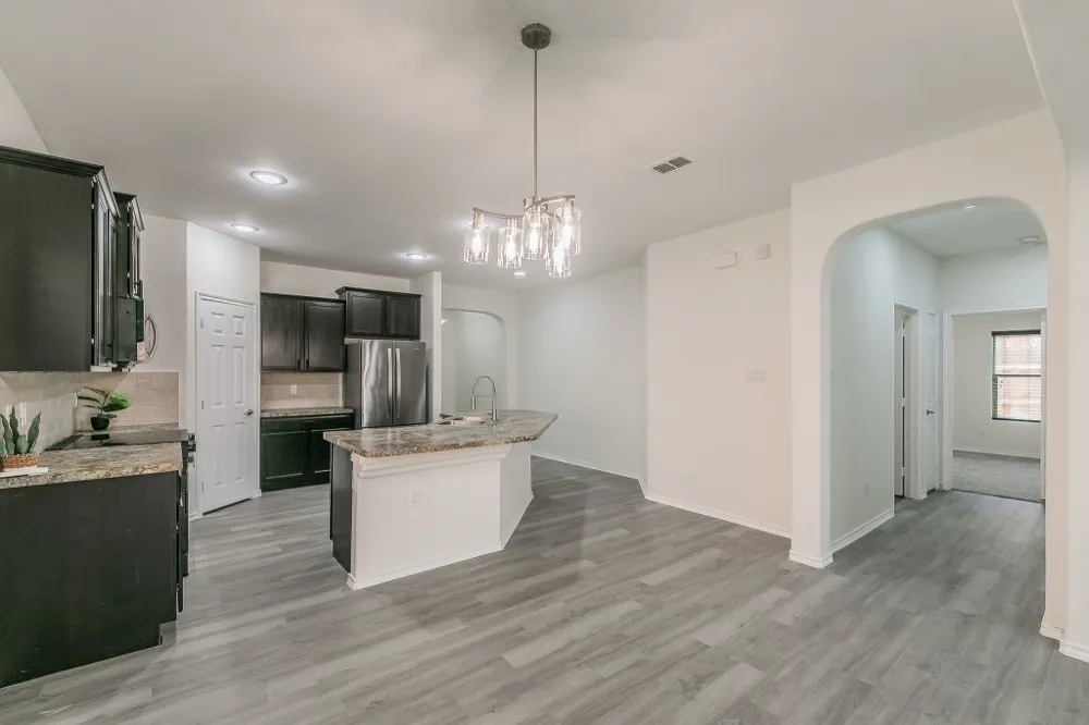 2840 Candace Drive Grand Prairie, TX 75051