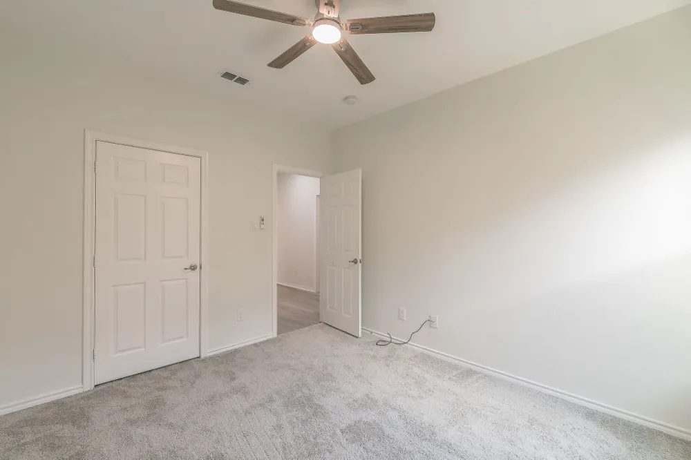 2840 Candace Drive Grand Prairie, TX 75051