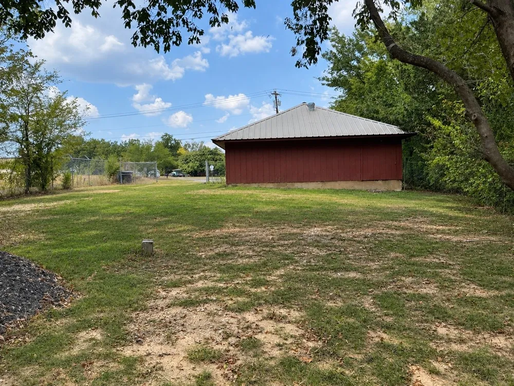 530 E US Highway 69 Denison, TX 75021