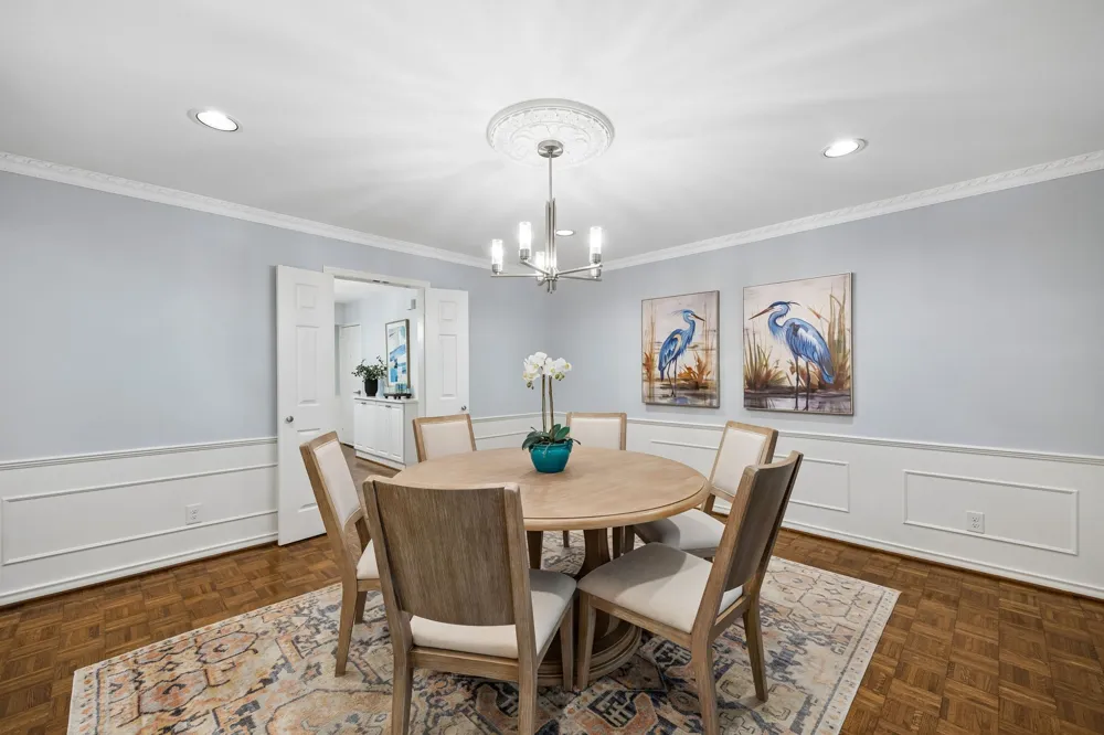 6231 Bandera Avenue #A Dallas, TX 75225