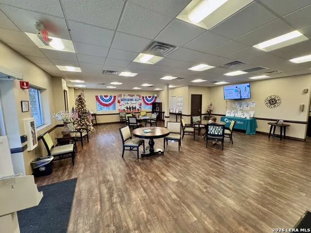 1030 BENSDALE RD #1 Pleasanton, TX 78064