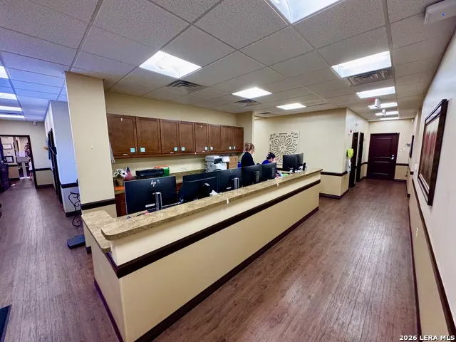 1030 BENSDALE RD #1 Pleasanton, TX 78064