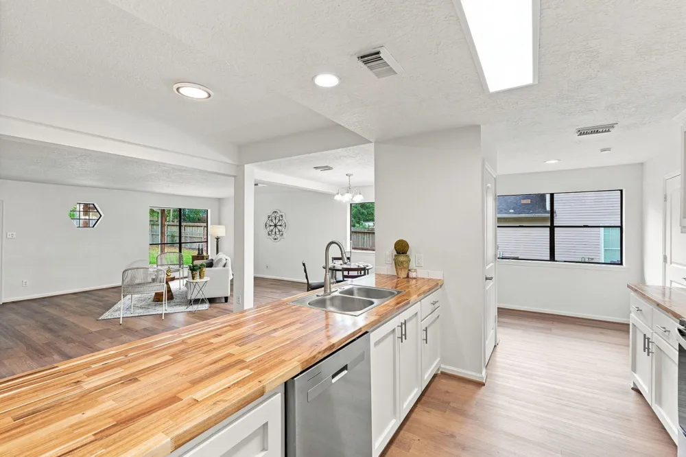 2331 Stableridge Drive Conroe, TX 77384