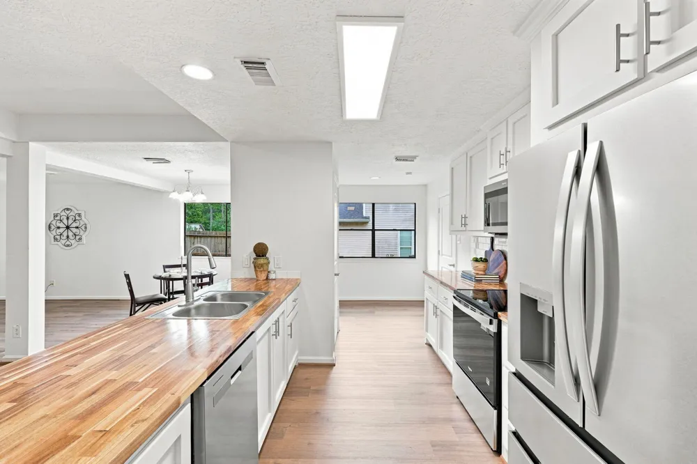 2331 Stableridge Drive Conroe, TX 77384