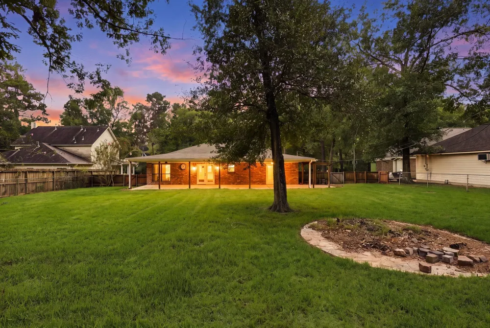 2331 Stableridge Drive Conroe, TX 77384