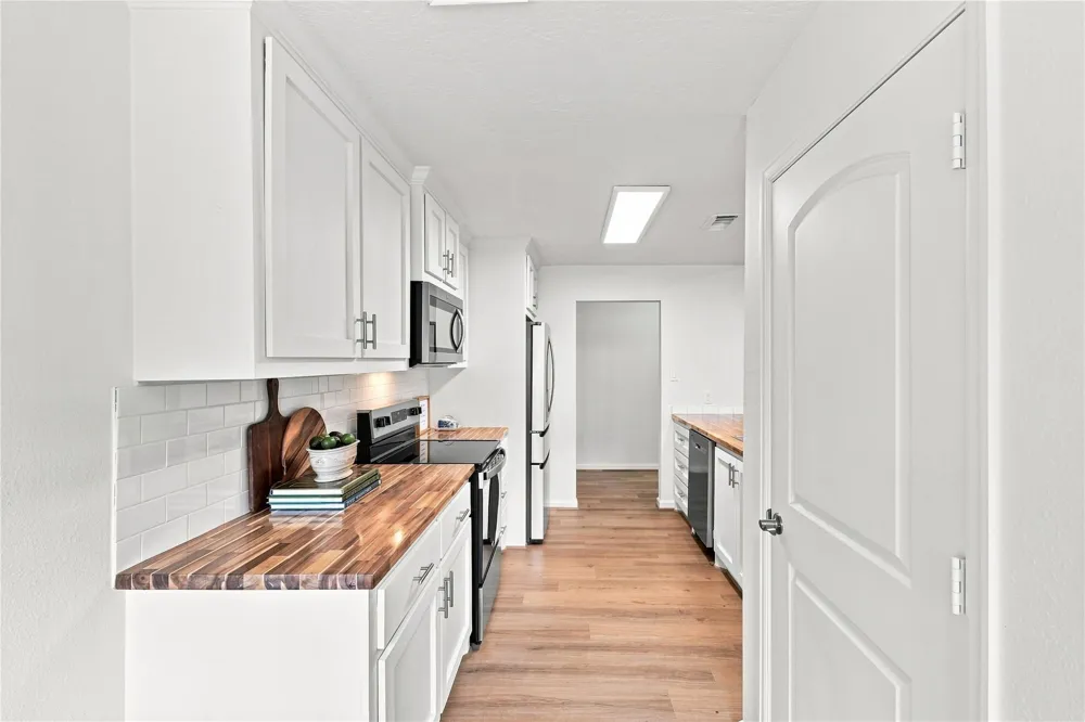 2331 Stableridge Drive Conroe, TX 77384