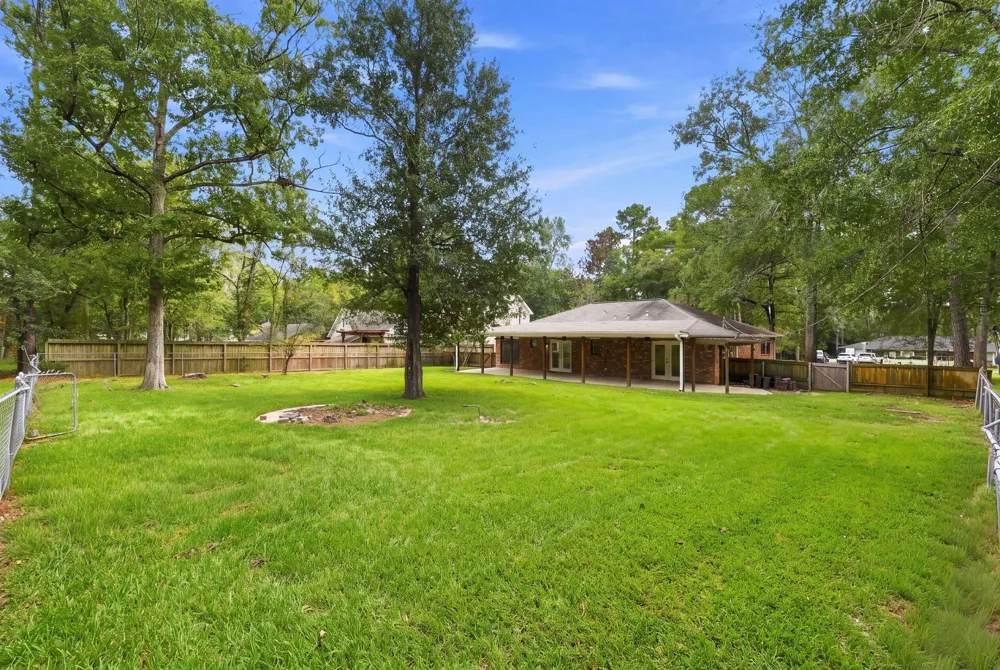 2331 Stableridge Drive Conroe, TX 77384