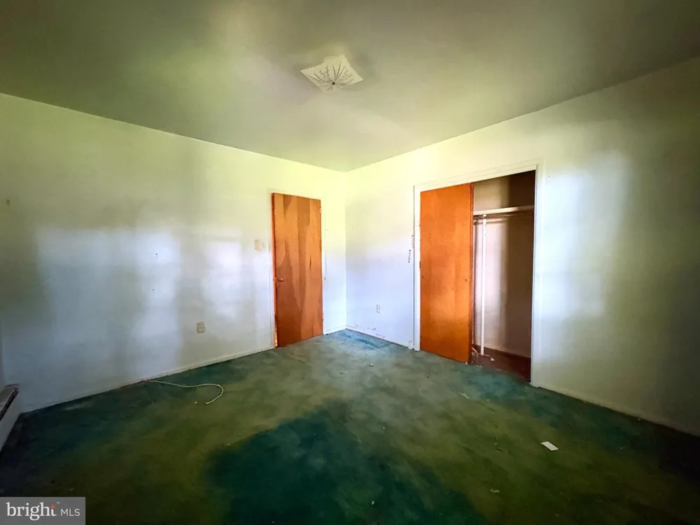 Address Not Shown Willow Street, PA 17584