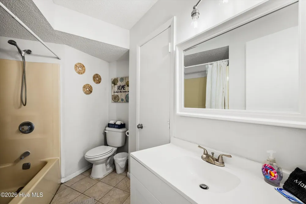 2000 New River Inlet Road North Topsail Beach, NC 28460