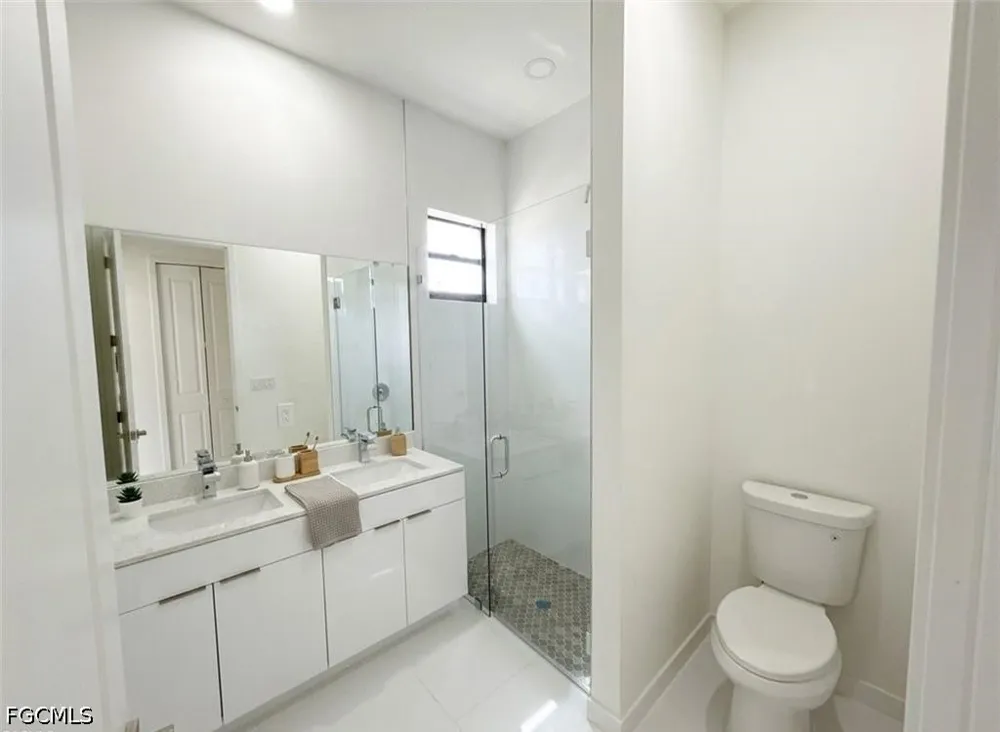 NW 25th Street Cape Coral, FL 33993