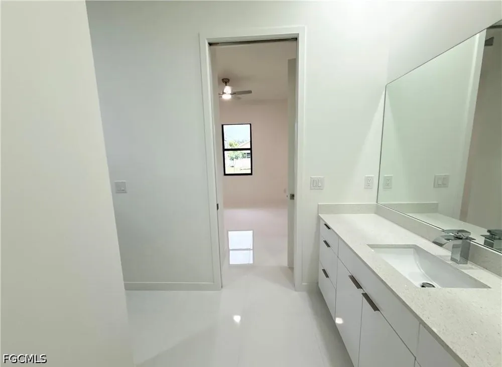 NW 25th Street Cape Coral, FL 33993