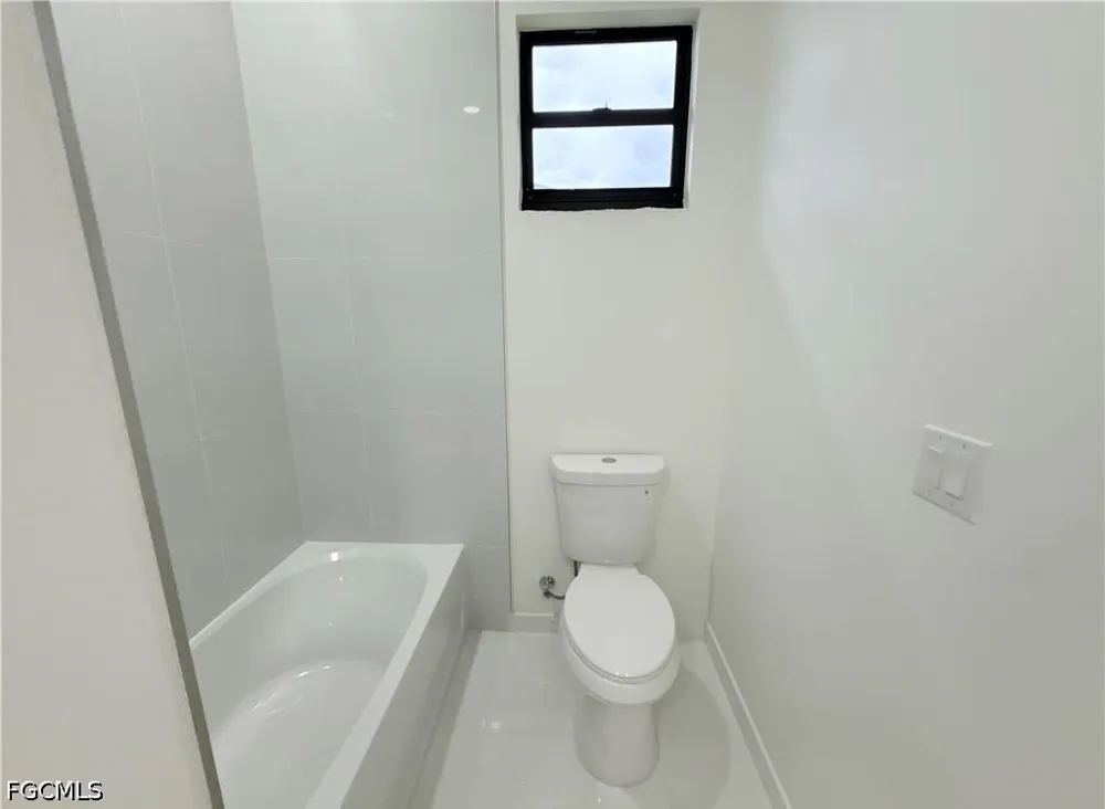 NW 25th Street Cape Coral, FL 33993
