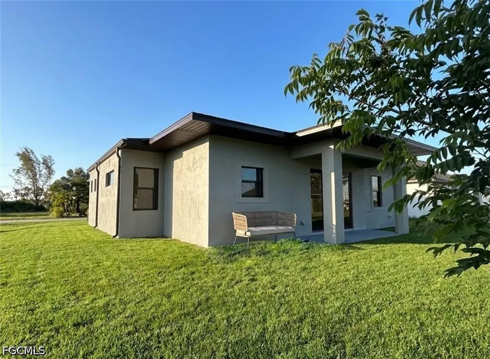 NW 25th Street Cape Coral, FL 33993