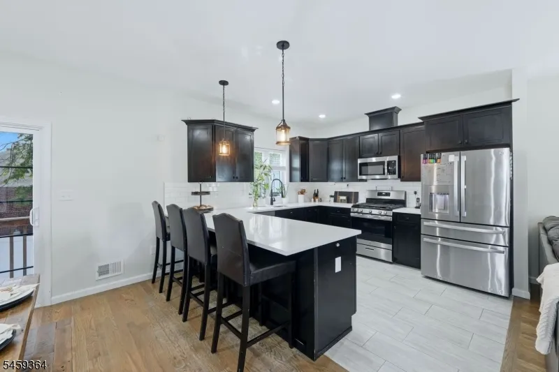 38 Center St Belleville, NJ 07109