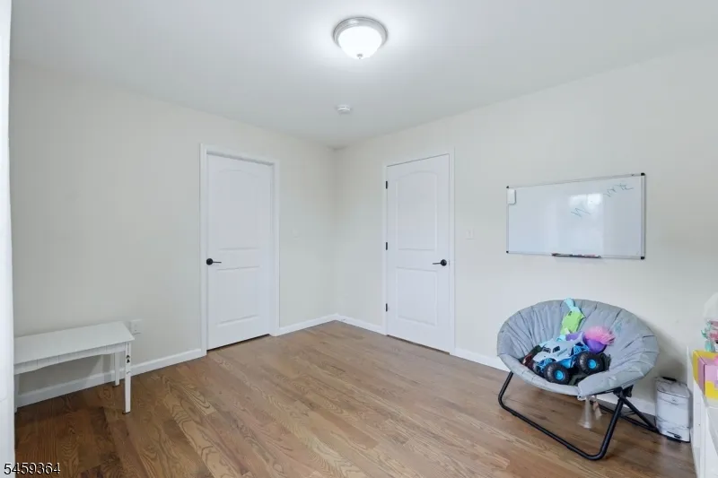 38 Center St Belleville, NJ 07109