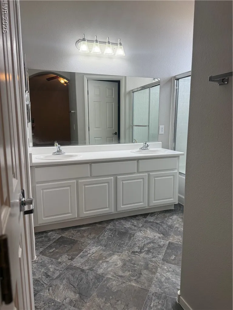 6633 Lookout Lodge Lane #2 North Las Vegas, NV 89084