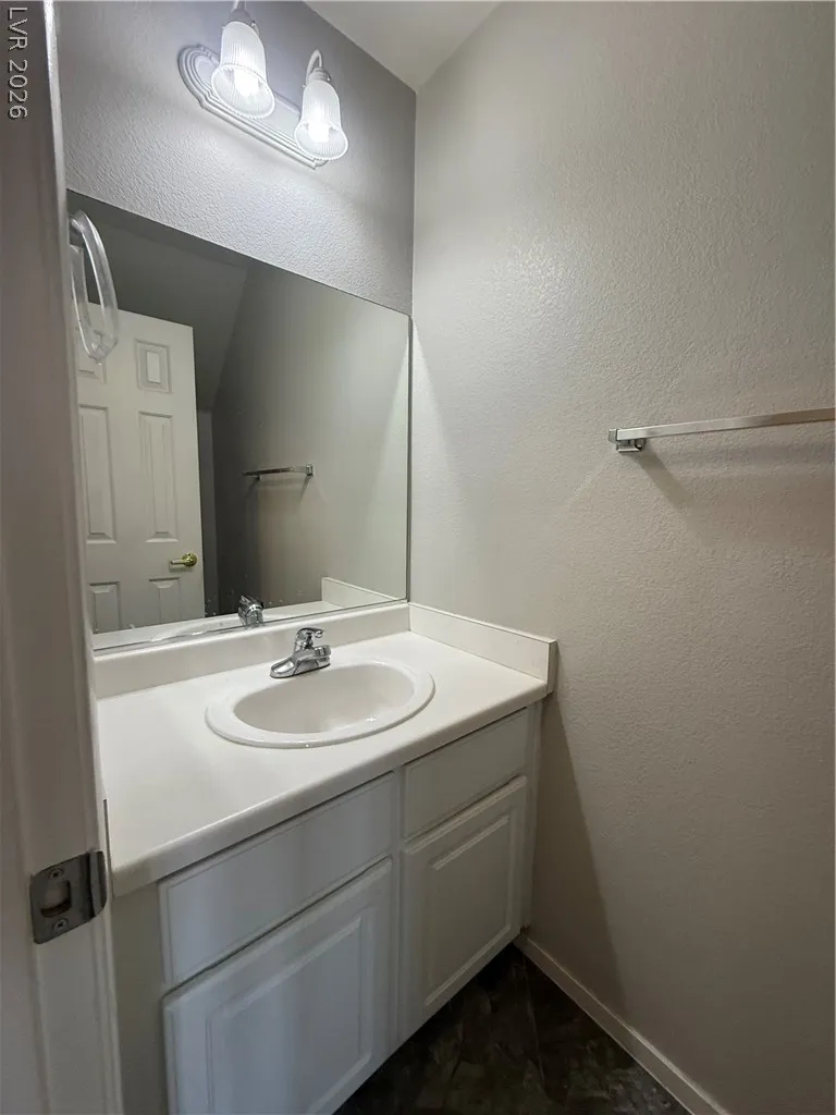6633 Lookout Lodge Lane #2 North Las Vegas, NV 89084