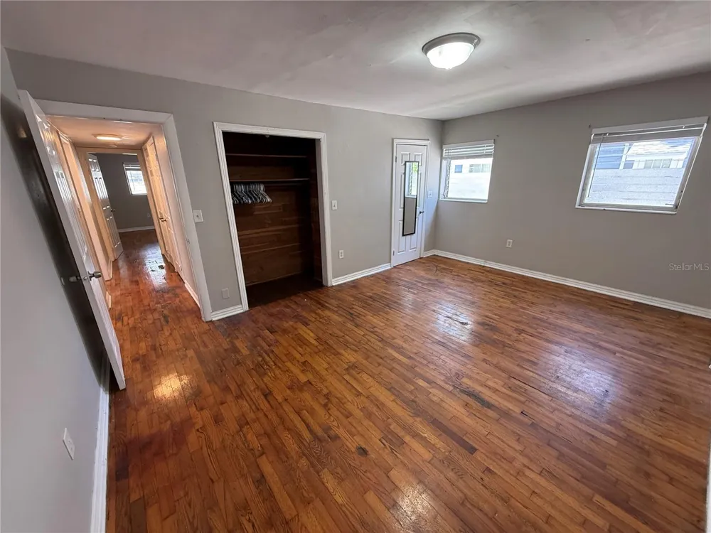 937 15TH STREET W Bradenton, FL 34205