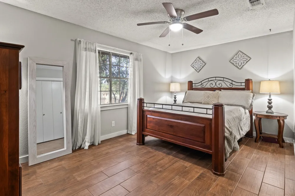 1134 County Road 3350 Cookville, TX 75558
